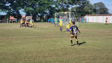 Foto 77: Quatá fica entre as 4 melhores equipes da categoria sub 17 da Mercosul 2025