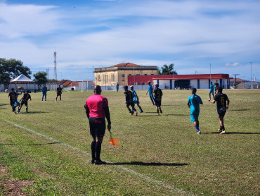 Foto 95: Quatá fica entre as 4 melhores equipes da categoria sub 17 da Mercosul 2025