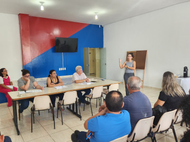 Foto 5: Reunião com a equipe de transporte escolar