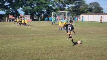 Foto 78: Quatá fica entre as 4 melhores equipes da categoria sub 17 da Mercosul 2025