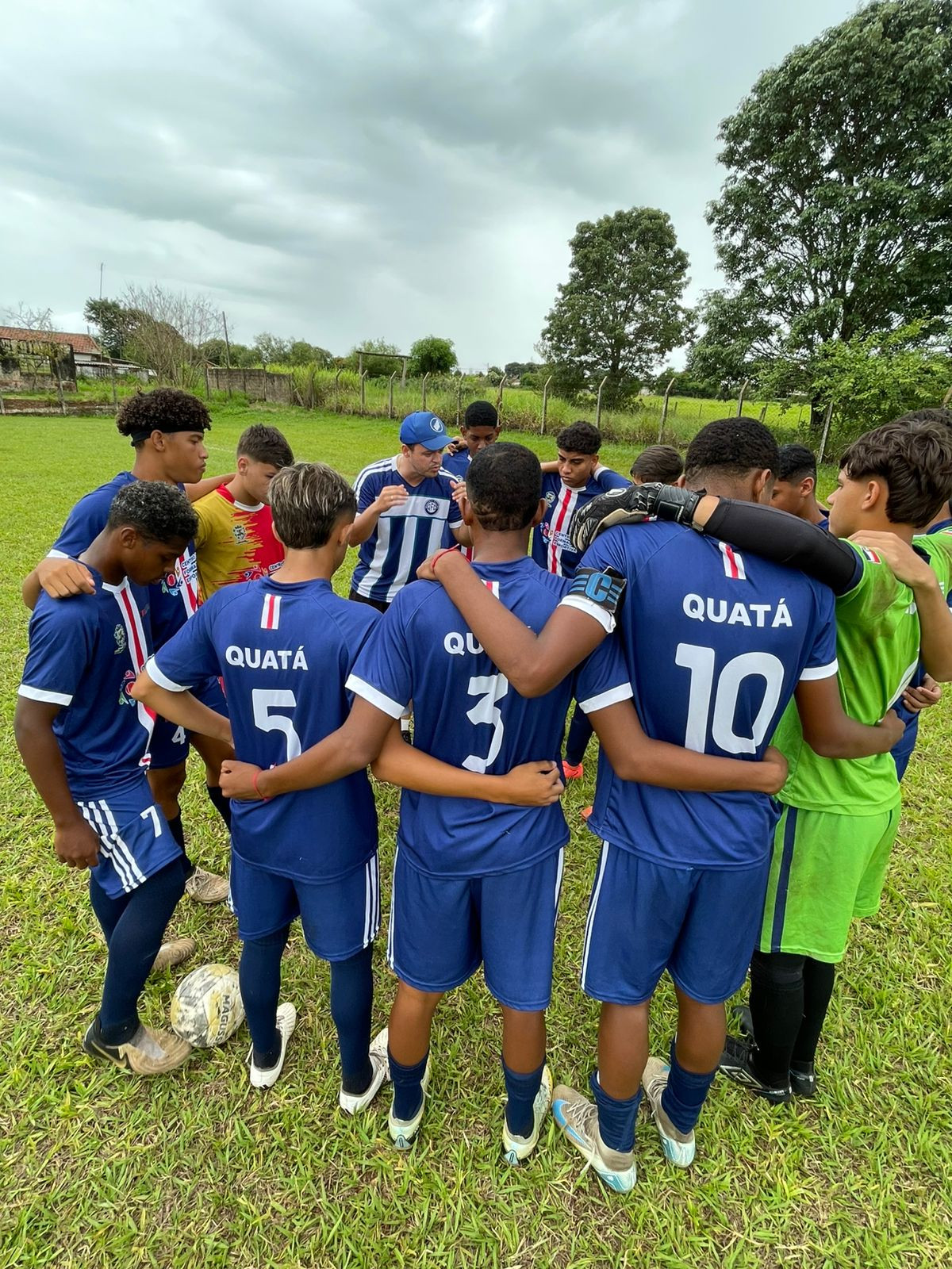 Foto 207: Quatá fica entre as 4 melhores equipes da categoria sub 17 da Mercosul 2025