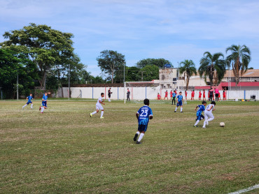 Foto 26: Quatá fica entre as 4 melhores equipes da categoria sub 17 da Mercosul 2025