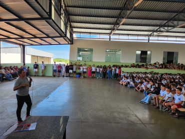 Foto 10: Ações contra a Dengue e Escorpião