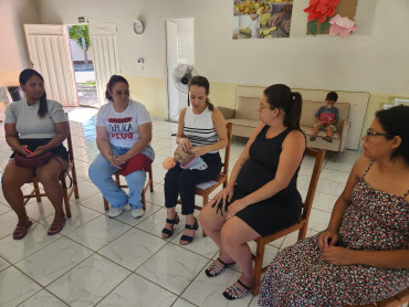 Foto 9: Promoção Social realiza reunião com gestantes no centro Comunitário da Asa Branca