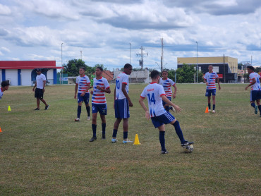 Foto 186: Quatá fica entre as 4 melhores equipes da categoria sub 17 da Mercosul 2025