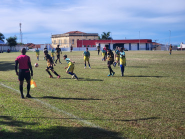 Foto 75: Quatá fica entre as 4 melhores equipes da categoria sub 17 da Mercosul 2025