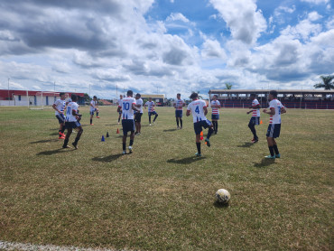 Foto 185: Quatá fica entre as 4 melhores equipes da categoria sub 17 da Mercosul 2025