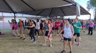 Foto 228: Mulheres de Quatá tiveram dia cheio de atividades em homenagem ao Dia Internacional da Mulher