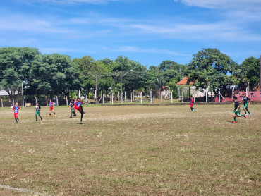 Foto 105: Quatá fica entre as 4 melhores equipes da categoria sub 17 da Mercosul 2025