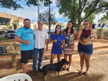 Foto 12: Campanha de Vacinação Antirrábica para cães e gatos