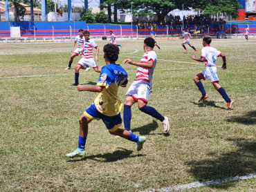 Foto 63: Quatá fica entre as 4 melhores equipes da categoria sub 17 da Mercosul 2025