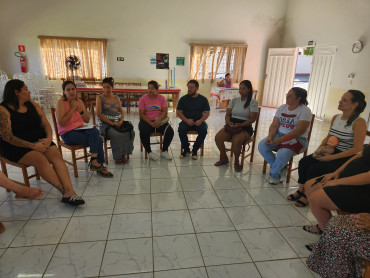 Foto 8: Promoção Social realiza reunião com gestantes no centro Comunitário da Asa Branca